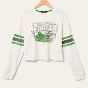 JUNK FOOD Women’s Philadelphia Eagles Kickoff Crop Crew Fleece. Size M